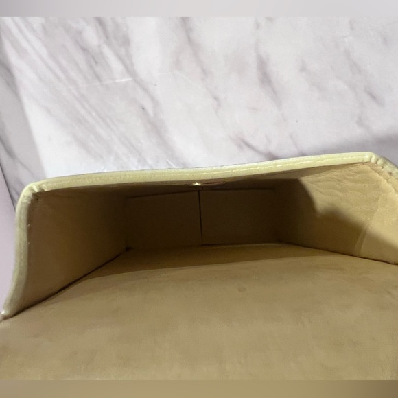 Louis Vuitton Vernis card / belt bag - Picture 8 of 8